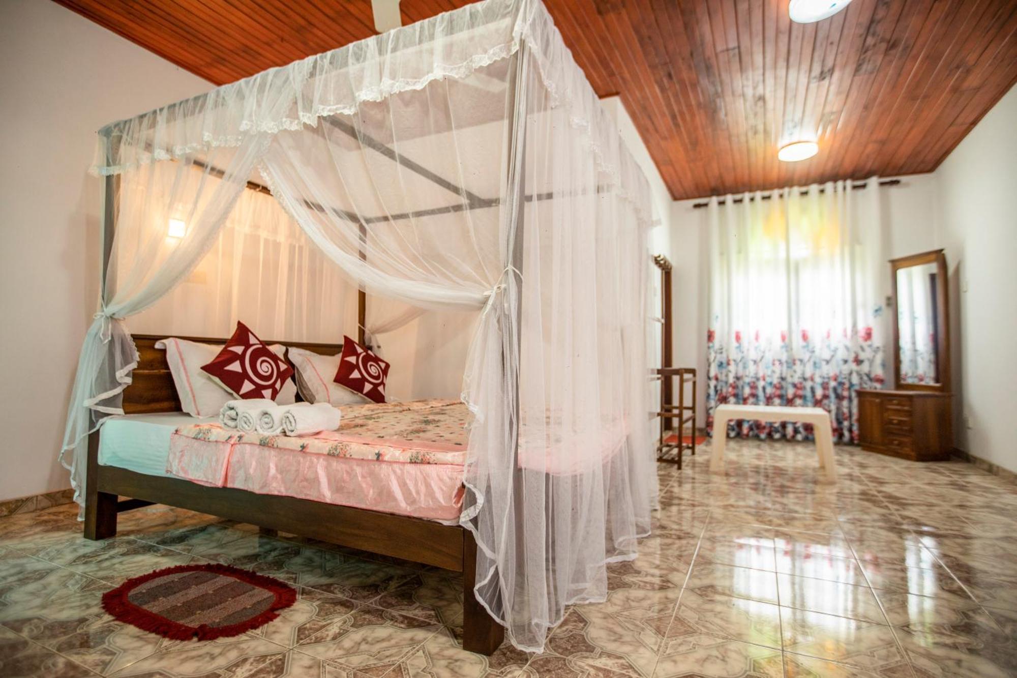 Three Shades Bed & Breakfast Galle Dış mekan fotoğraf