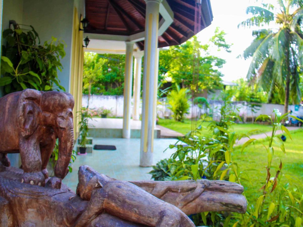 Three Shades Bed & Breakfast Galle Dış mekan fotoğraf